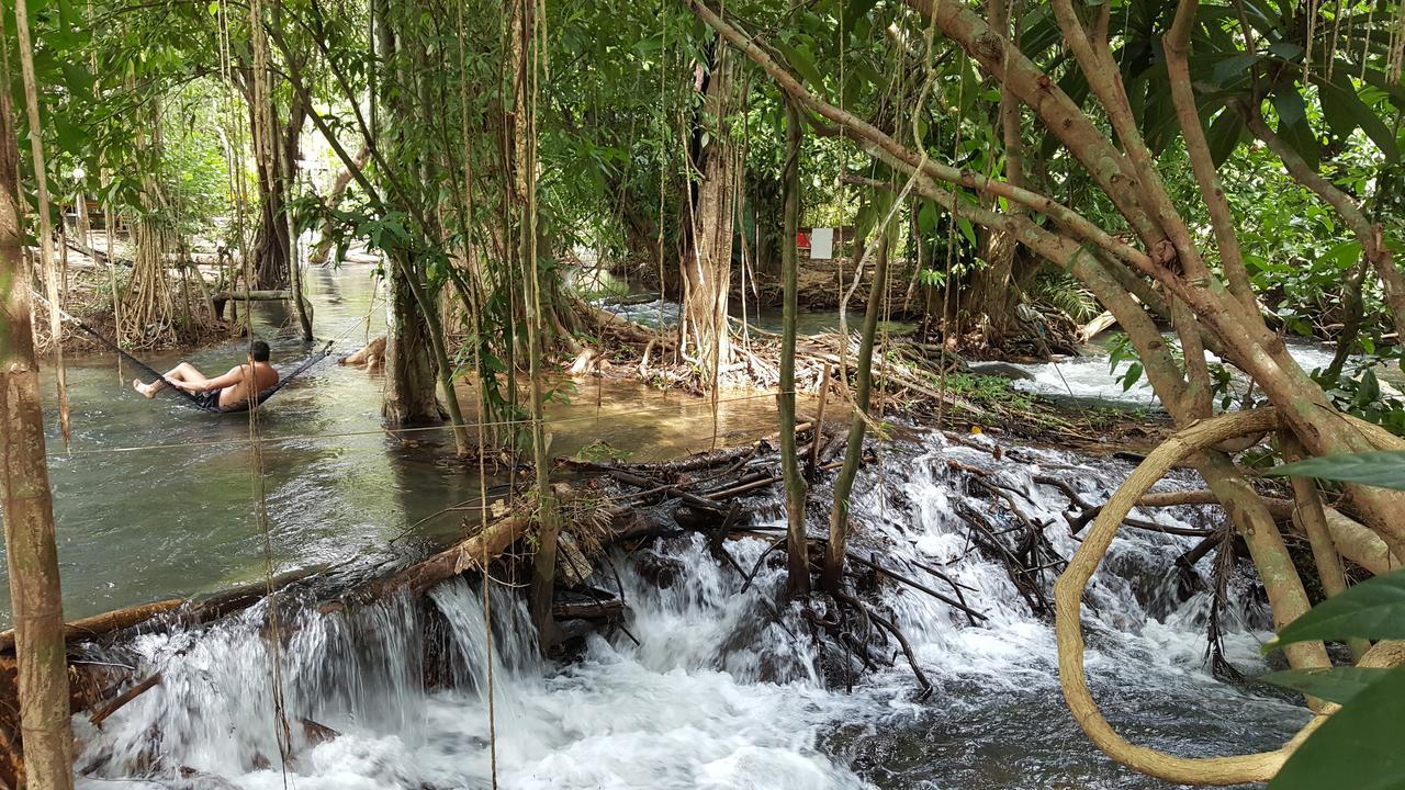 Отель Hug Rimtharn Ban Khao Klom Экстерьер фото